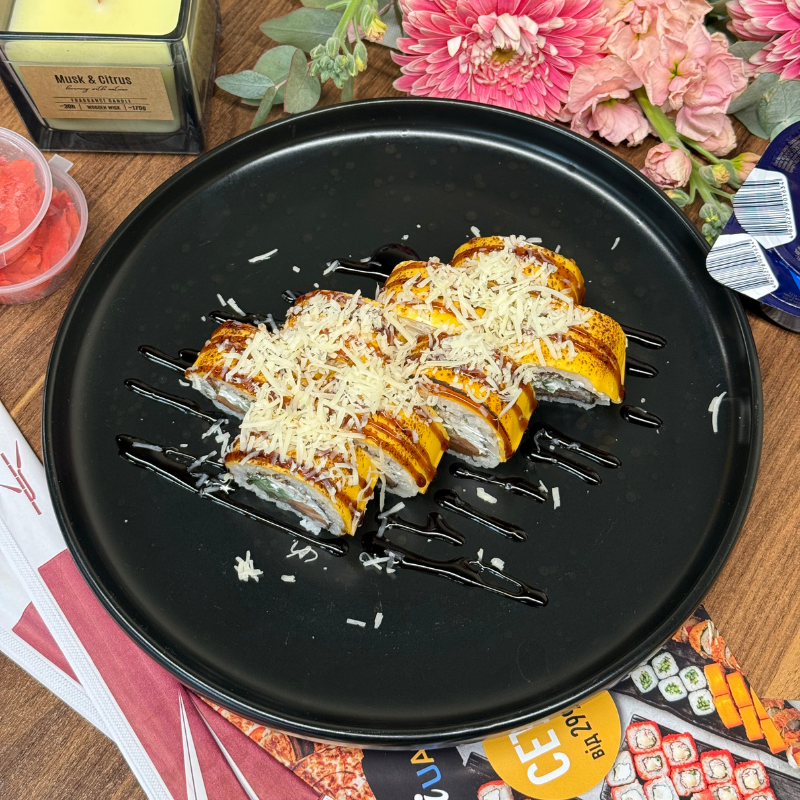 Філадельфія Чеддер з Лососем та Пармезаном — Sushi UA